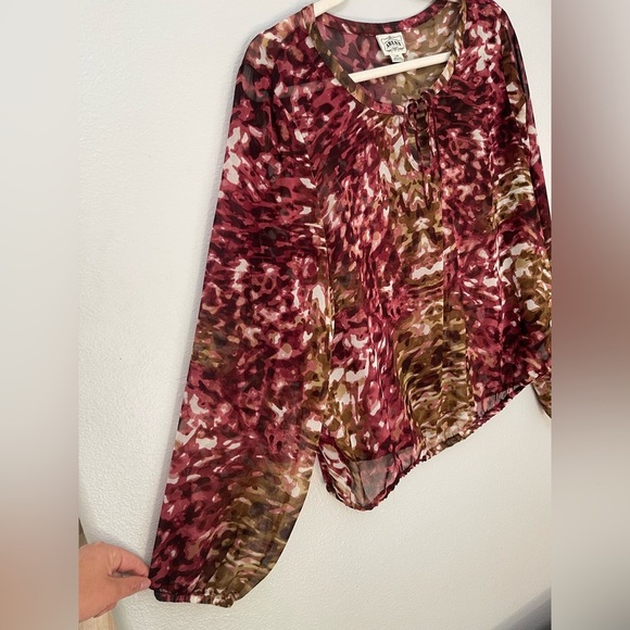 Ariat Women's Jada Top Long Balloon Sleeve Floral Blouse‎ Size Large - Picture 4 of 8